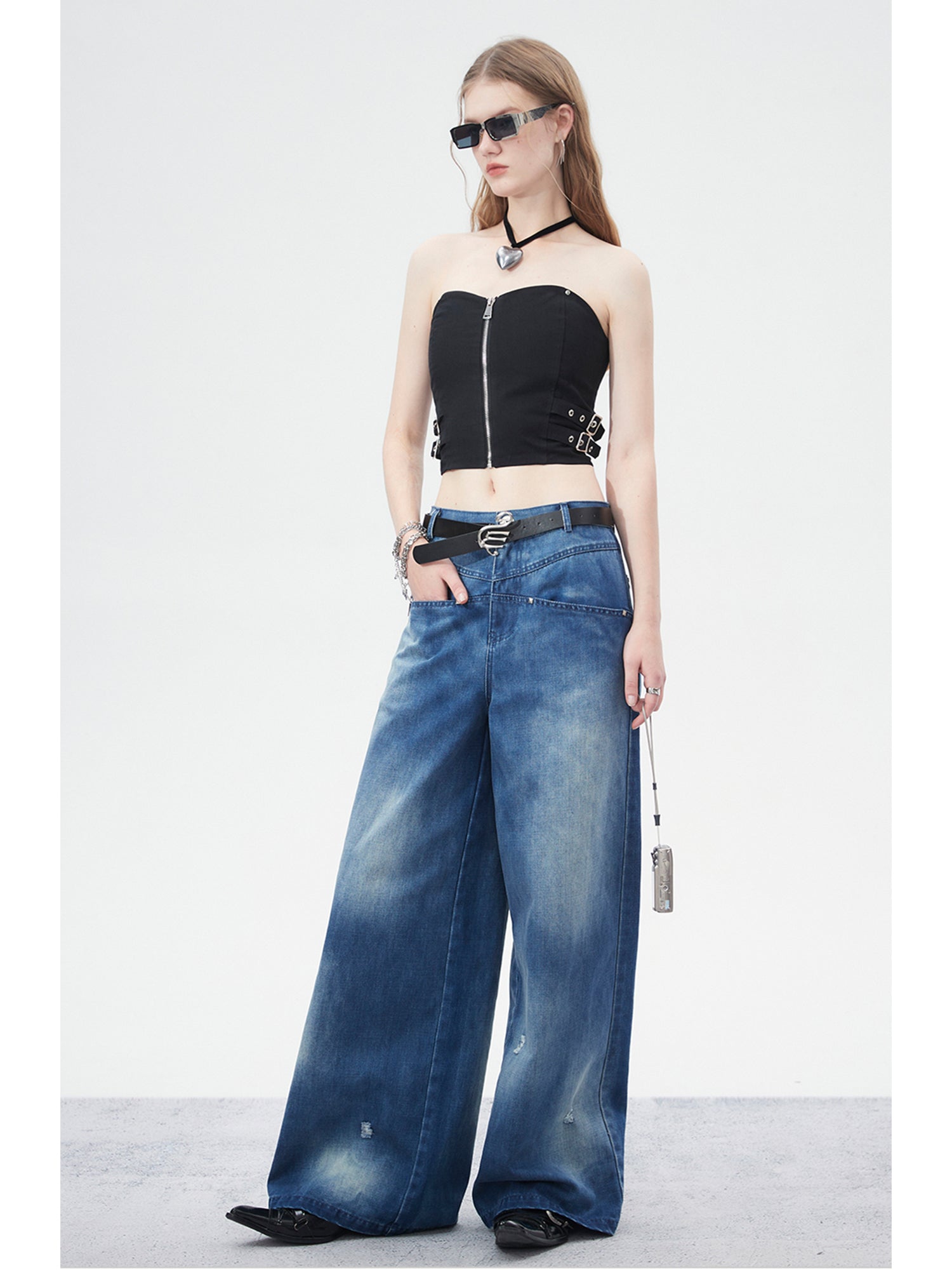 WASHED WIDE-LEG JEANS