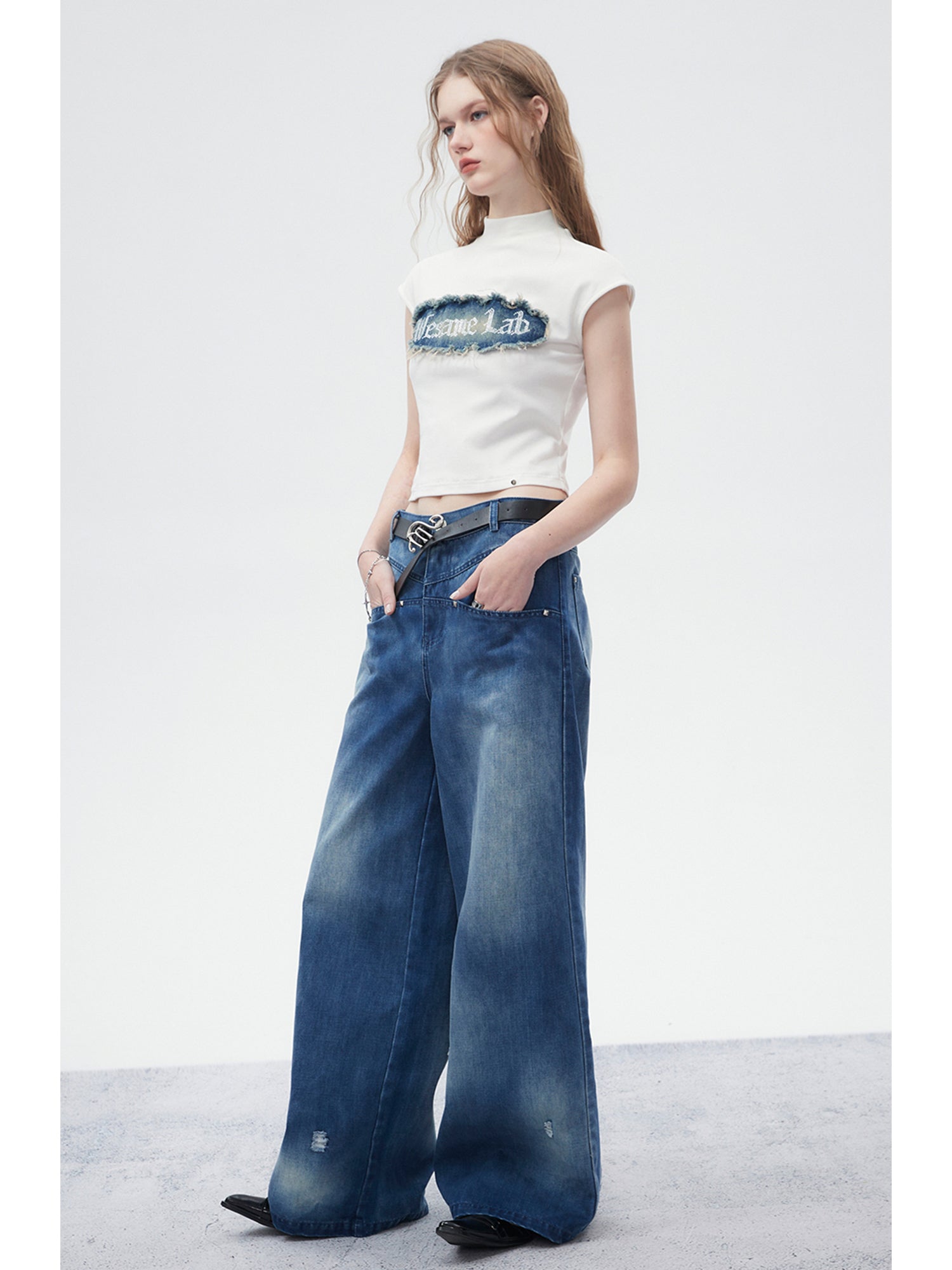 WASHED WIDE-LEG JEANS